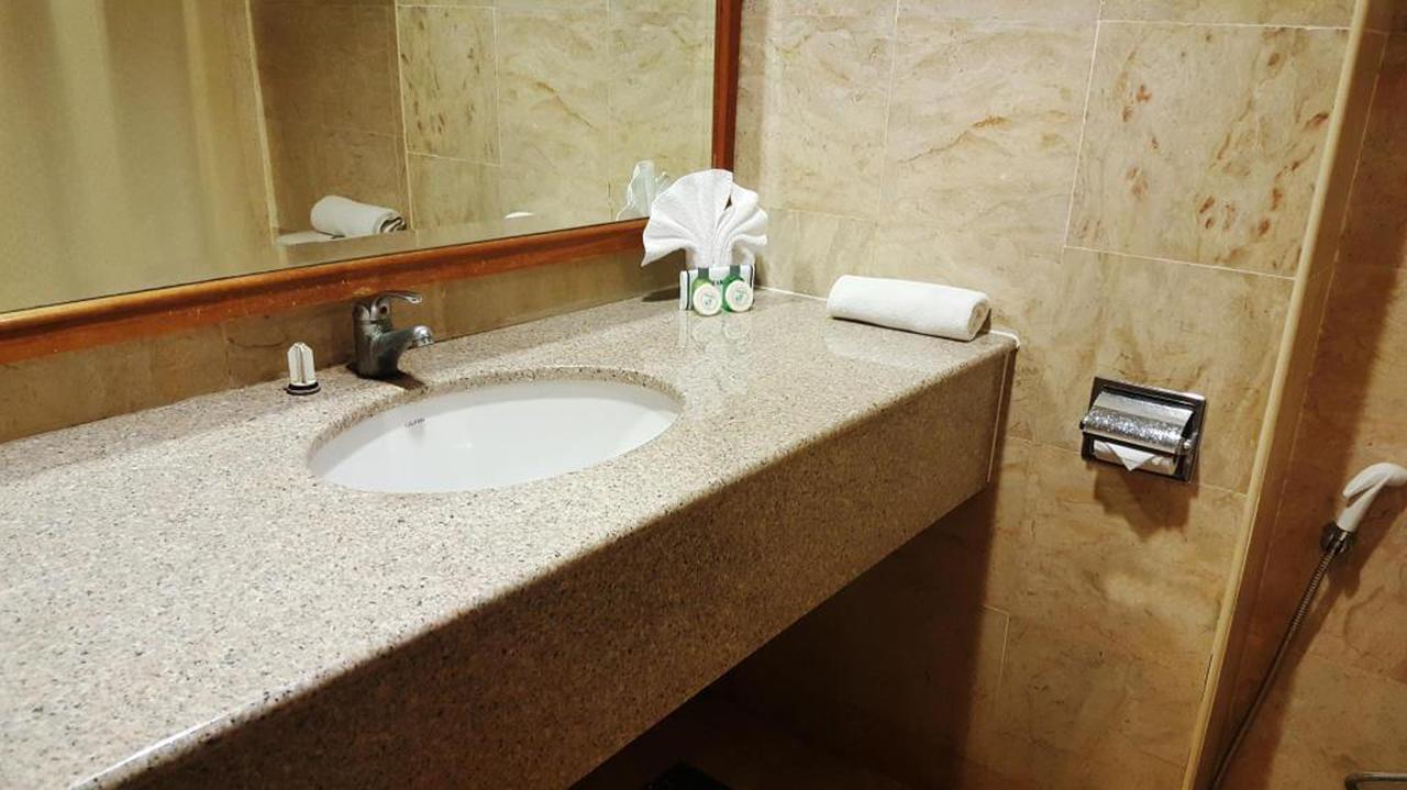 פורט דיקסון Hotel Legacy מראה חיצוני תמונה